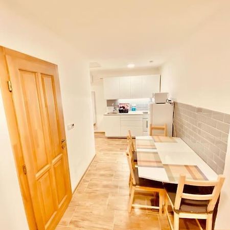 Lemon Premium Apartment Сегед Экстерьер фото