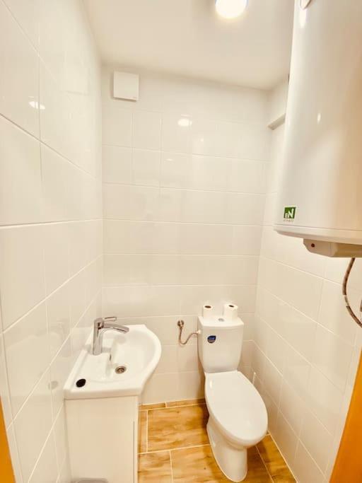 Lemon Premium Apartment Сегед Экстерьер фото